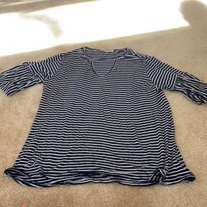 Lightweight short sleeve shirt